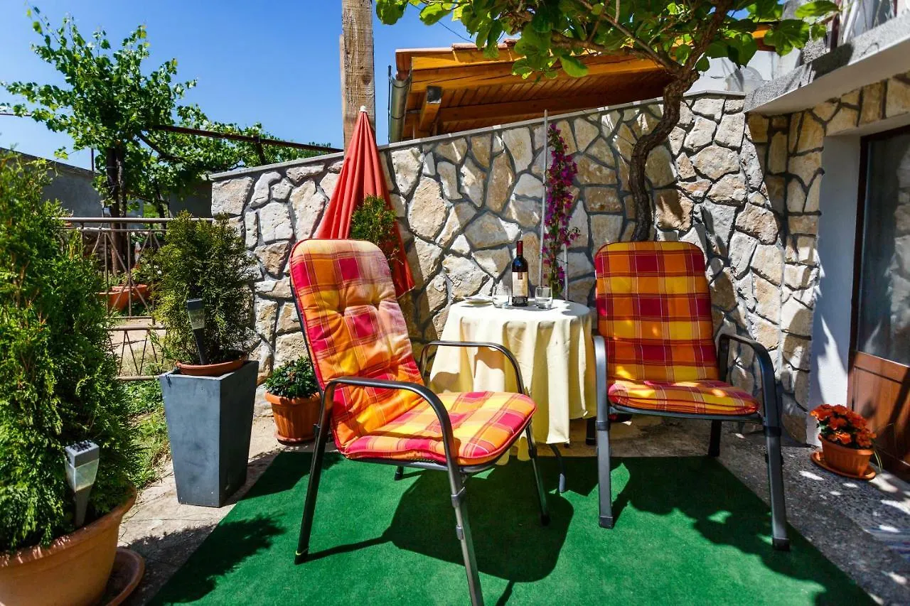 Appartement Apartman Sonja Risika Kroatië